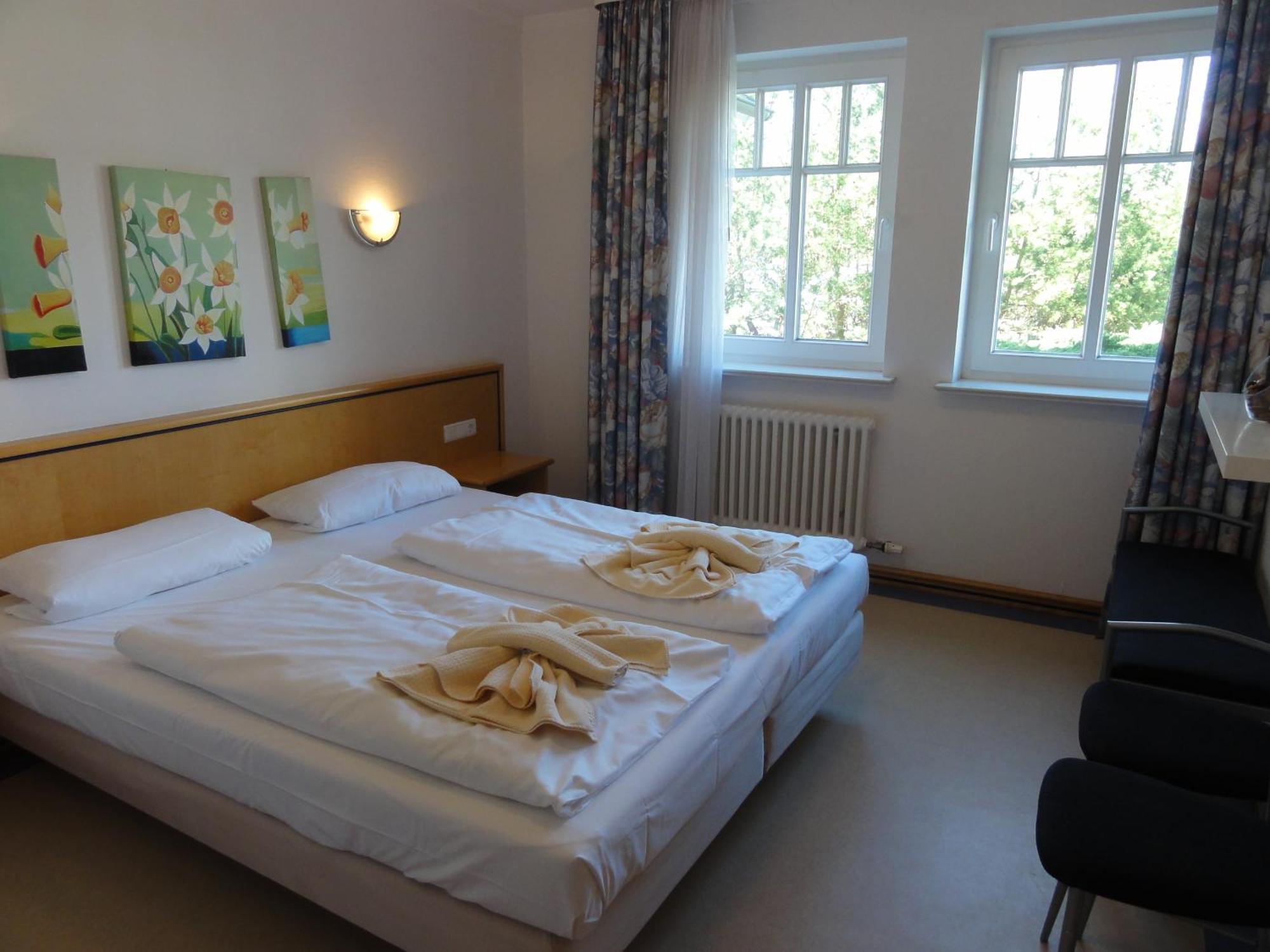 Ferienwohnung Im Duenenpark Binz Buitenkant foto