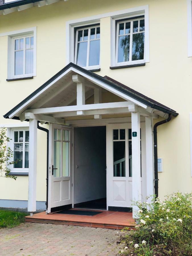 Ferienwohnung Im Duenenpark Binz Buitenkant foto
